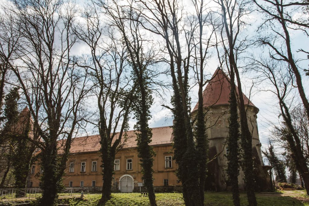 Zagreb Engagement Photosession