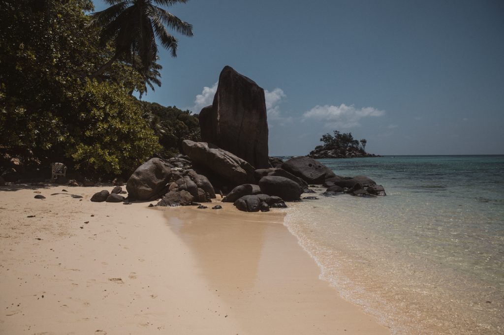 Destination couple session Seychelles natural light photography