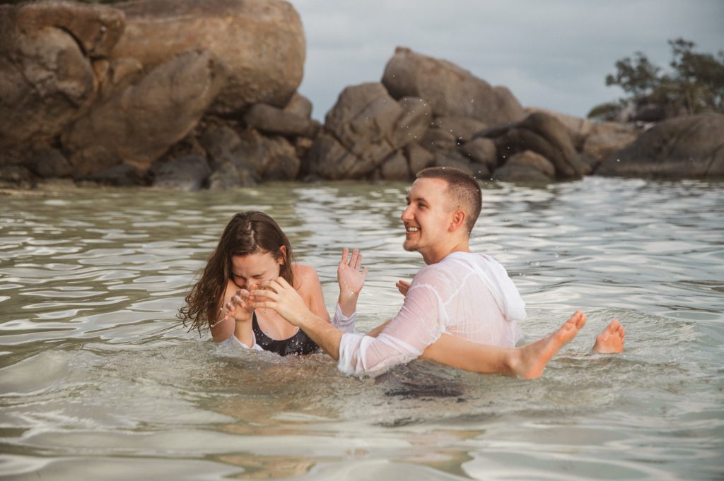 destination couple photographer seychelles